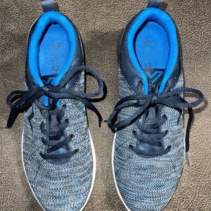Women’s Vionic Sneakers - size 8.5